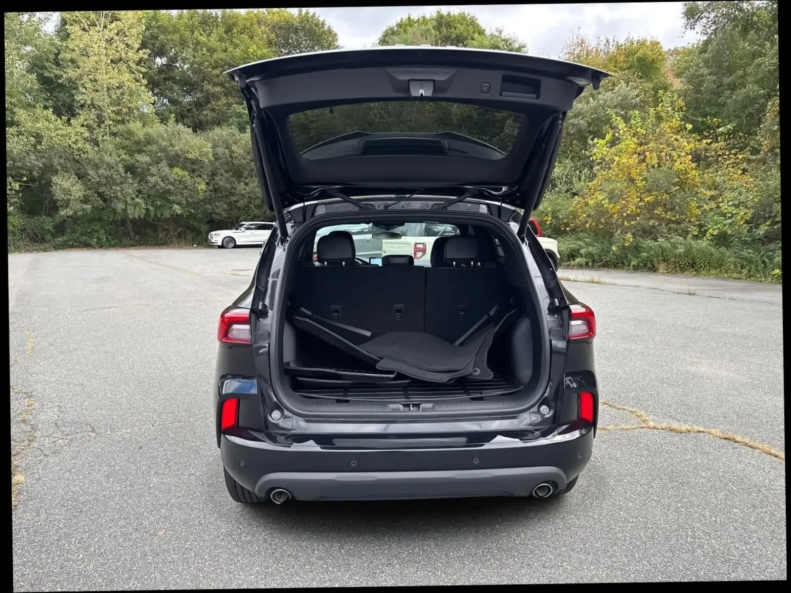2024 Ford Escape ST-Line Select photo 35