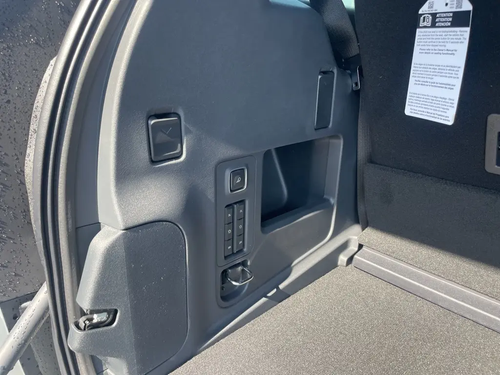 2025 Ford Expedition King Ranch photo 20