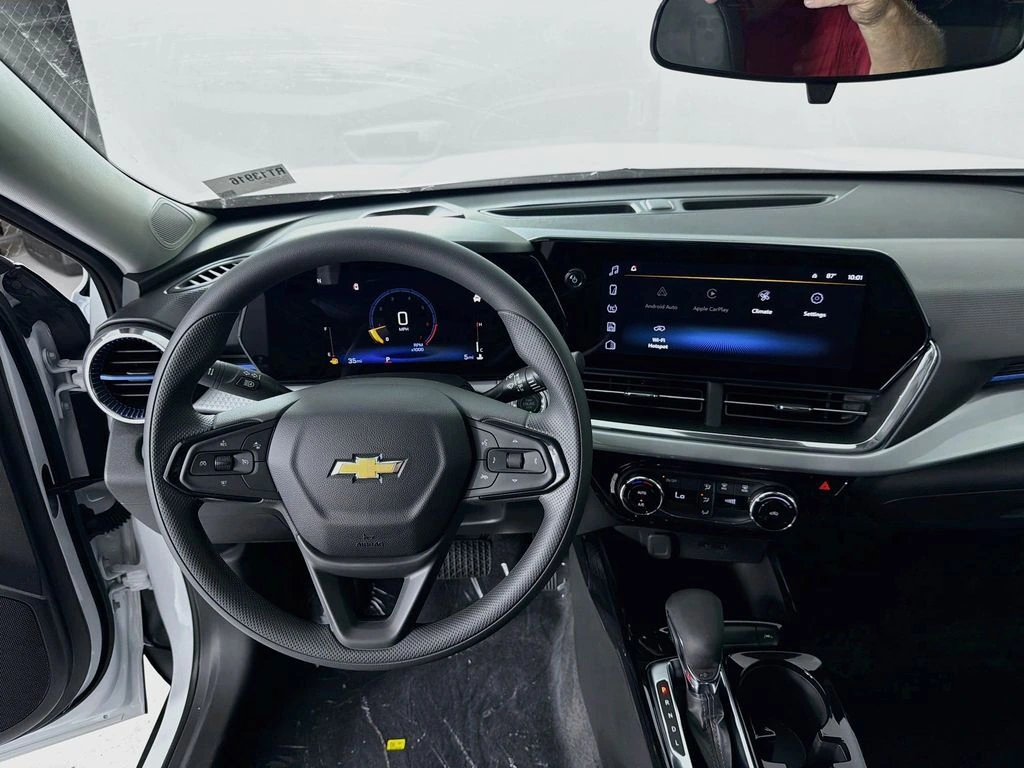 2026 Chevrolet Trax LT - Photo 20