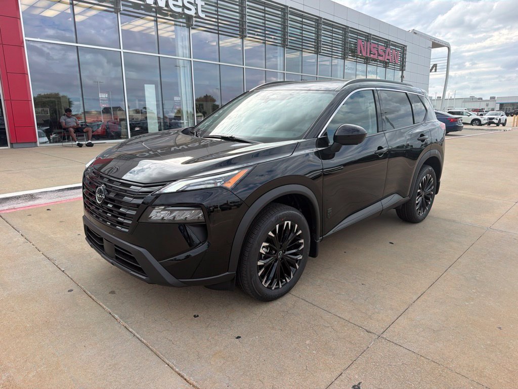2027 Nissan Rogue Dark Armor