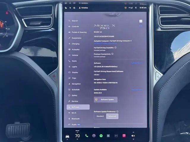 2017 Tesla Model X 75D photo 29