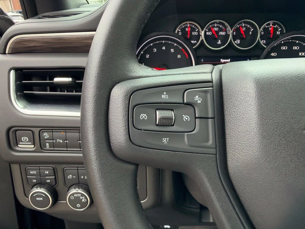 2021 Chevrolet Tahoe Z71 - Photo 17