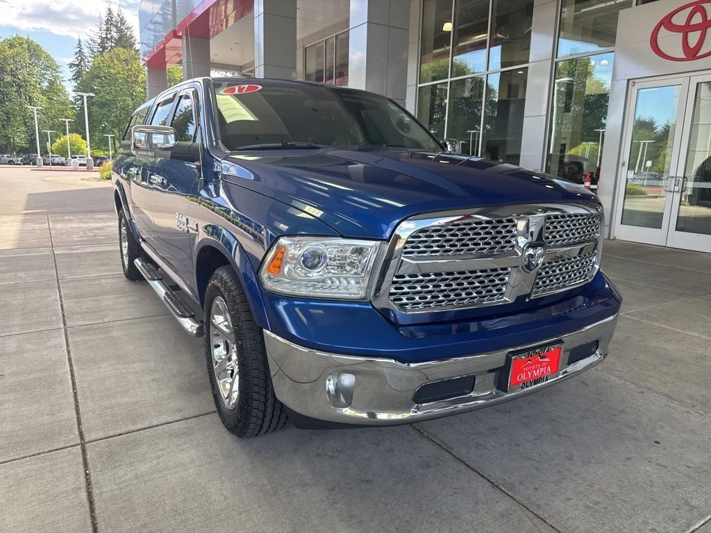 2017 RAM 1500 Laramie 4x4 Crew Cab 5'7's photo