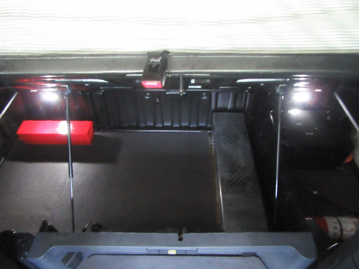 2025 Freightliner Cascadia - image 23