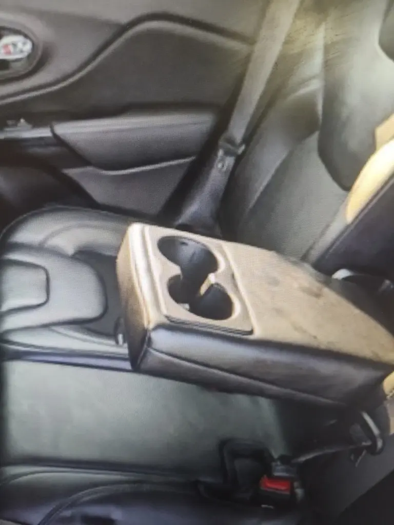 2020 Jeep Cherokee Altitude photo 7