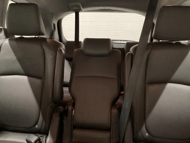 2024 Honda Odyssey EX-L - Photo 18