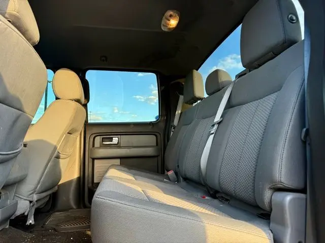2014 Ford F-150 XLT photo 12