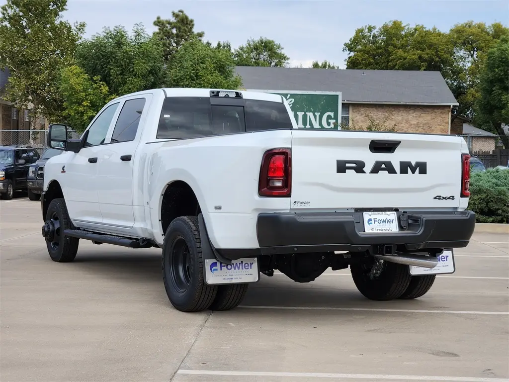 2026 Ram 3500 Tradesman photo 3