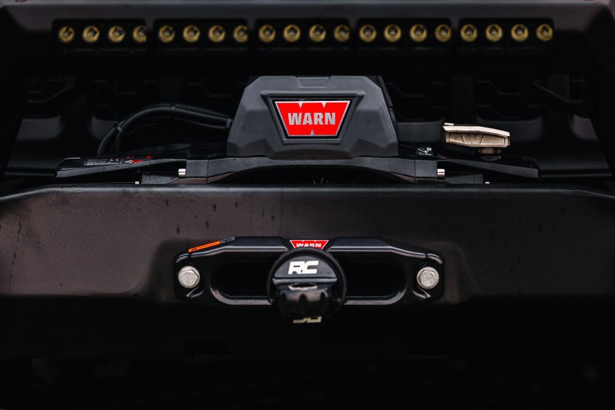 Custom Jeep Gladiator with Warn & Rough Country Winch