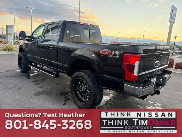 2019 Ford F-350 photo 3