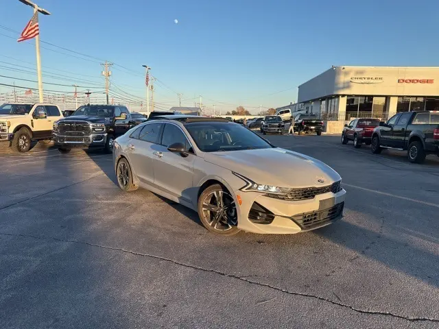 2021 Kia K5 GT-Line photo 2