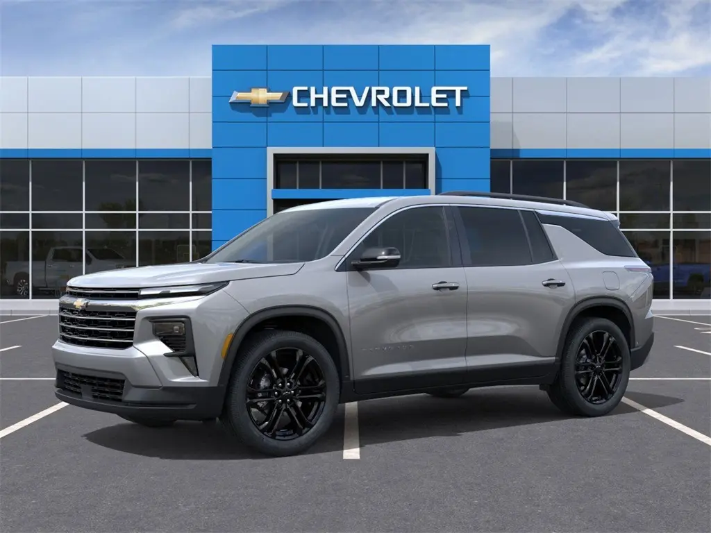 2026 Chevrolet Traverse 1LT photo 2