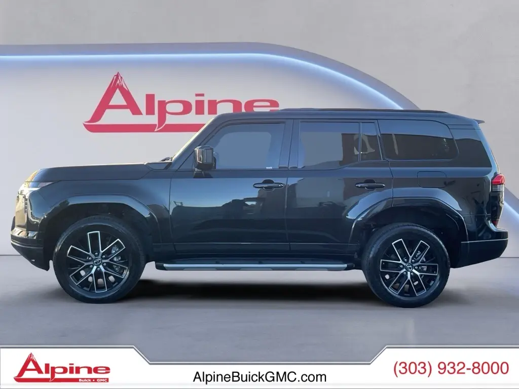 2024 Lexus GX 550 Premium photo 2