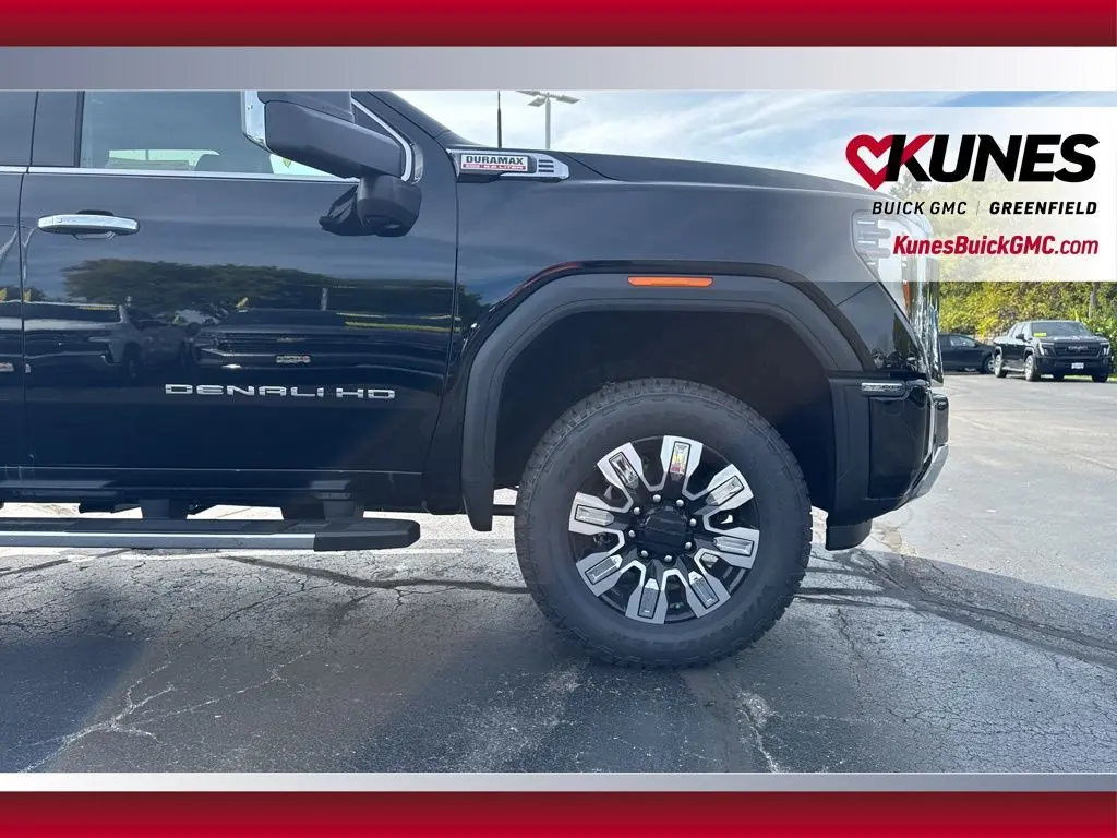 2025 Gmc Sierra 2500 HD Denali photo 10