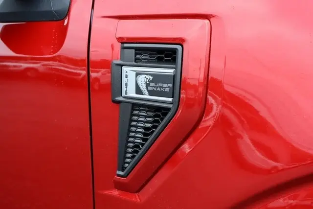 2025 Ford F-150 Lariat photo 22