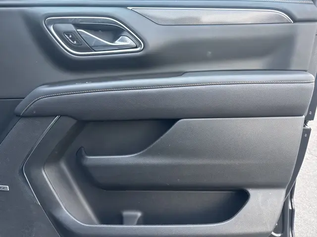 2023 Gmc Yukon XL AT4 photo 11