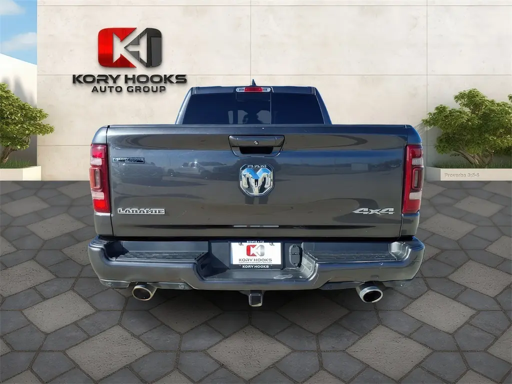 2019 Ram 1500 Laramie photo 3