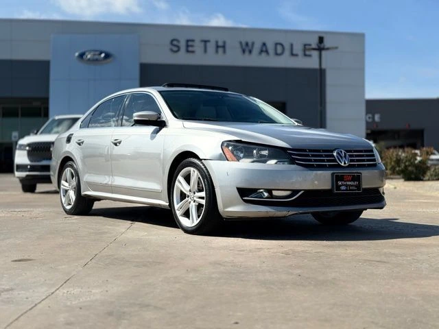 2013 Volkswagen Passat SEL