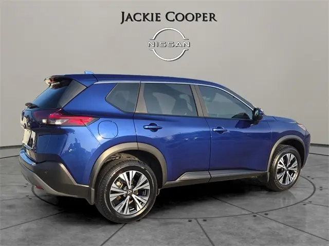 2023 Nissan Rogue SV photo 5