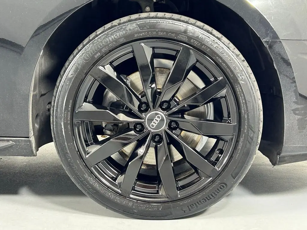 2022 Audi A4 40 Premium Quattro photo 34