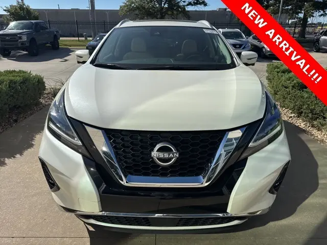 2024 Nissan Murano Platinum photo 2