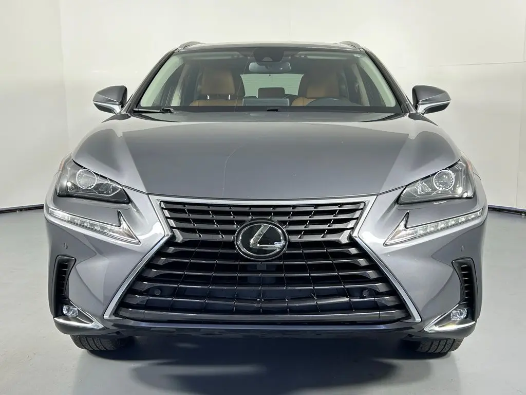 2020 Lexus NX 300 photo 2