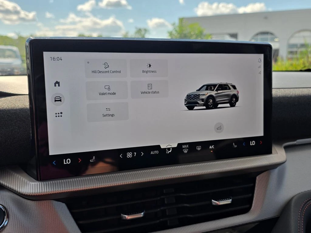 2025 Ford Explorer Active - Photo 46