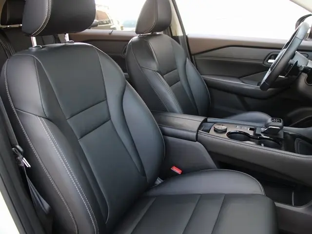 2023 Nissan Rogue SL photo 31