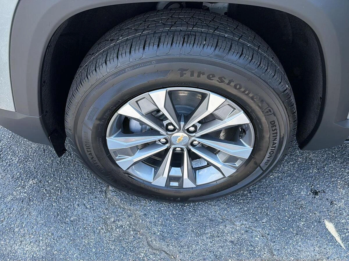 2026 Chevrolet Equinox LT - Photo 34