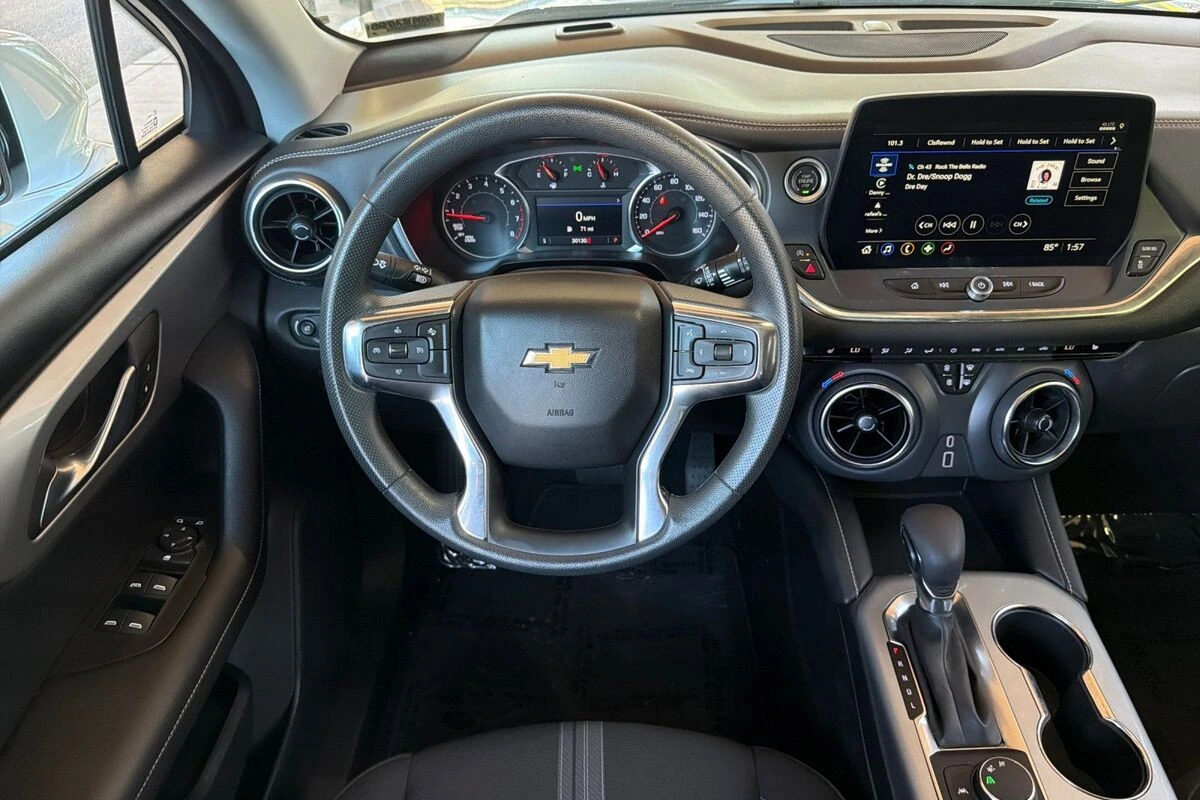 2025 Chevrolet Blazer 2LT - Photo 14