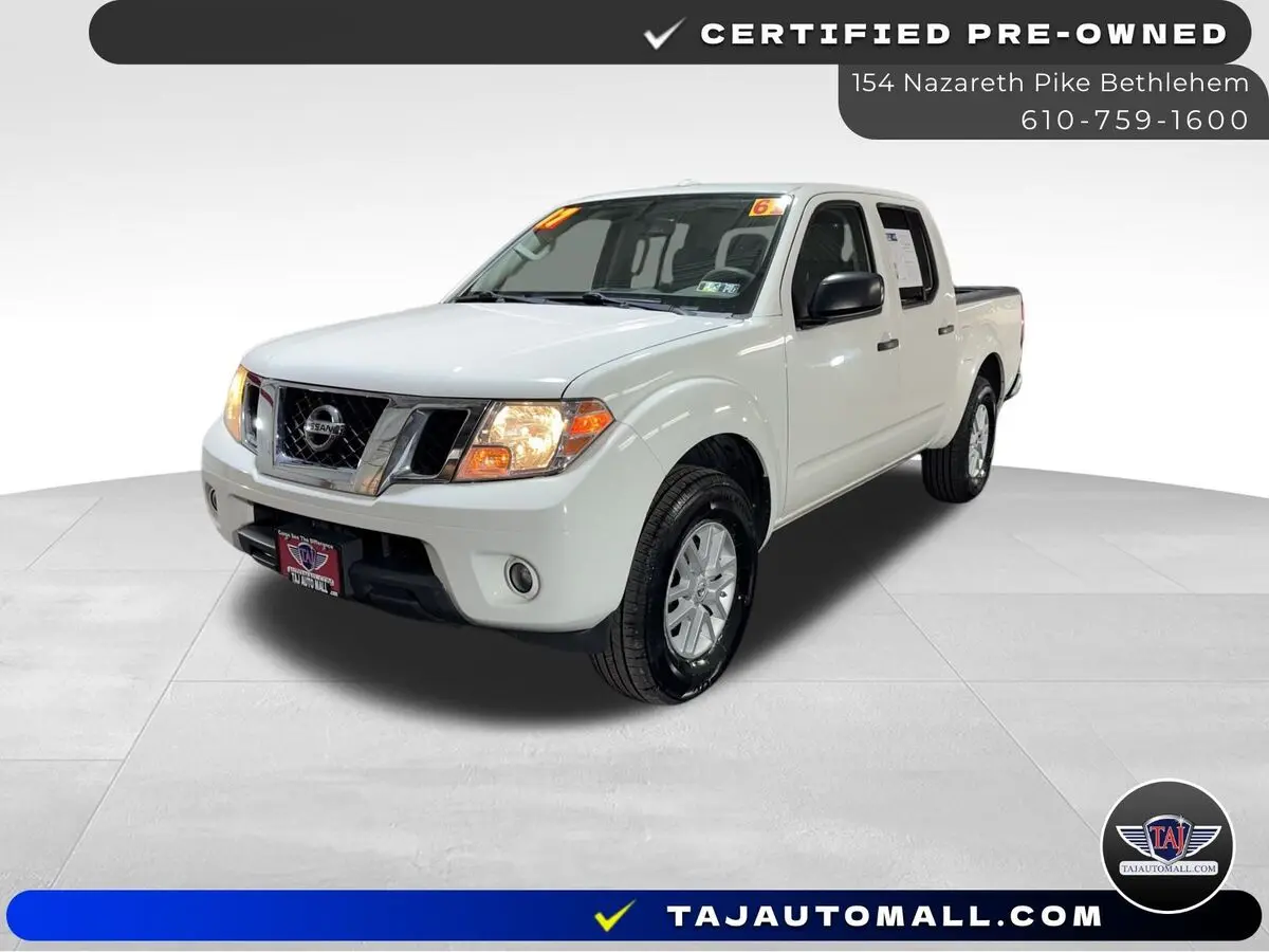 2017 Nissan Frontier SV's photo