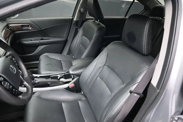 2017 Honda Accord Hybrid Touring - Photo 33