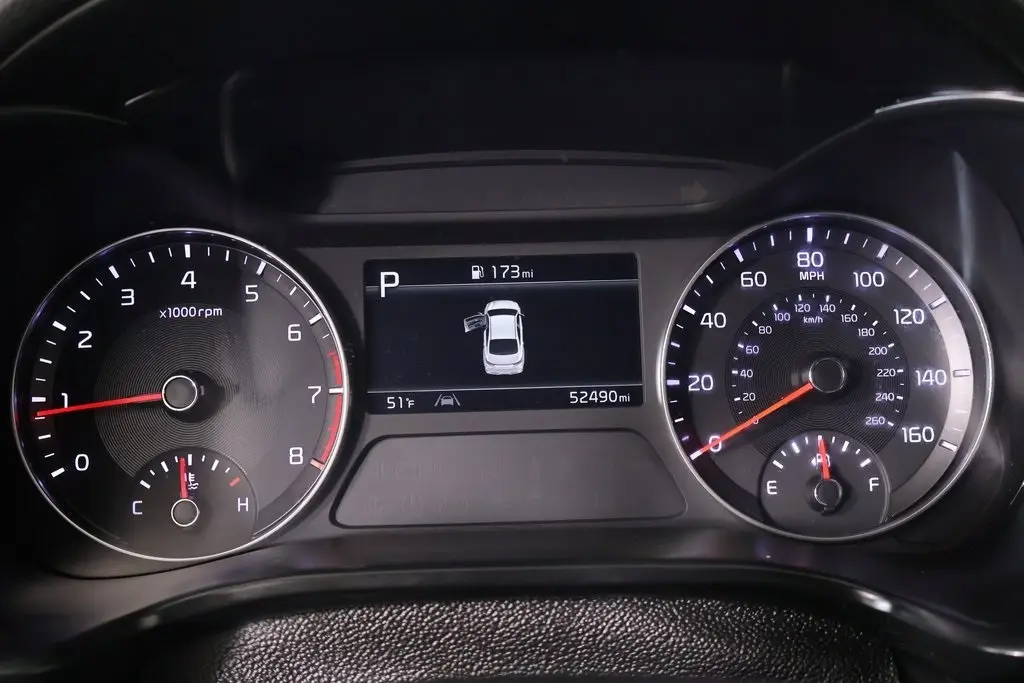 2023 Kia Forte GT-Line photo 4