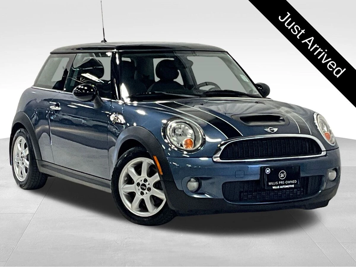 2010 MINI Cooper S's photo
