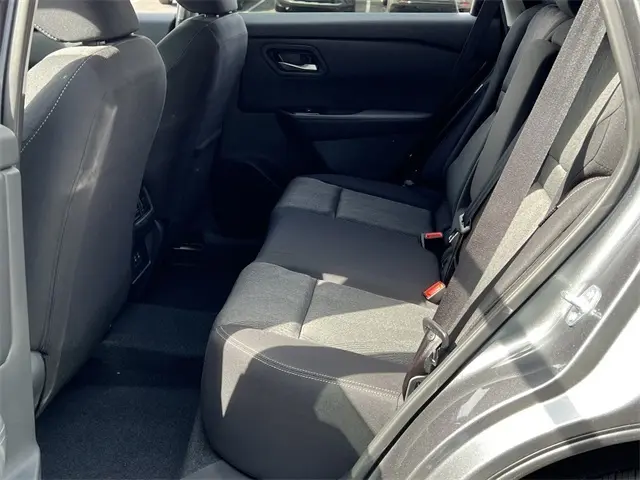 2026 Nissan Rogue SV photo 19