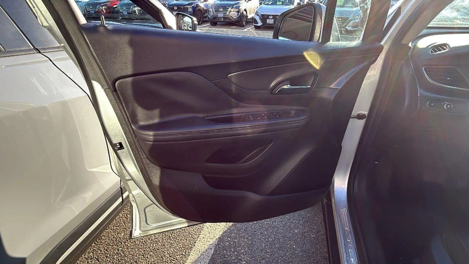 2017 Buick Encore Preferred photo 7