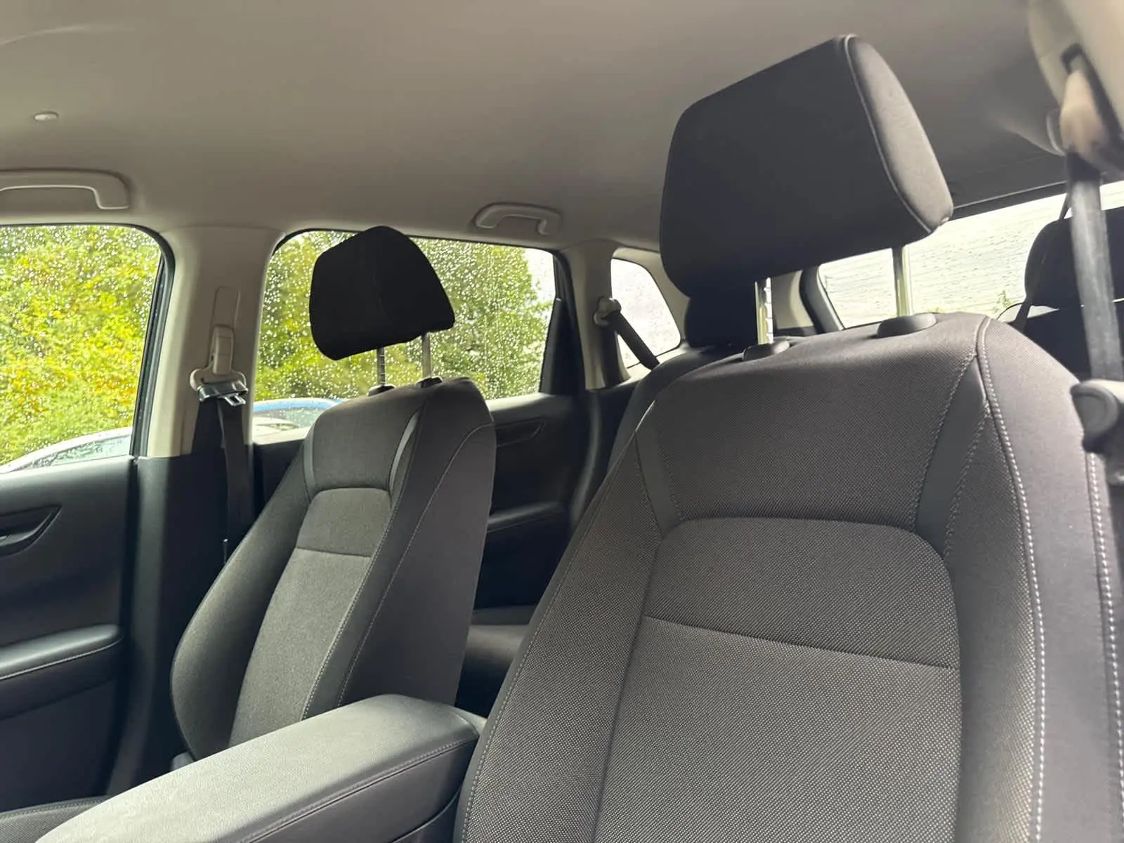 2025 Honda CR-V LX photo 13