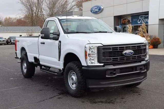 2026 Ford F-250 photo 2