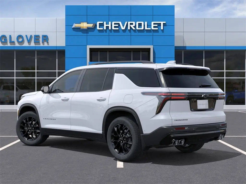 2026 Chevrolet Traverse 1LT photo 2