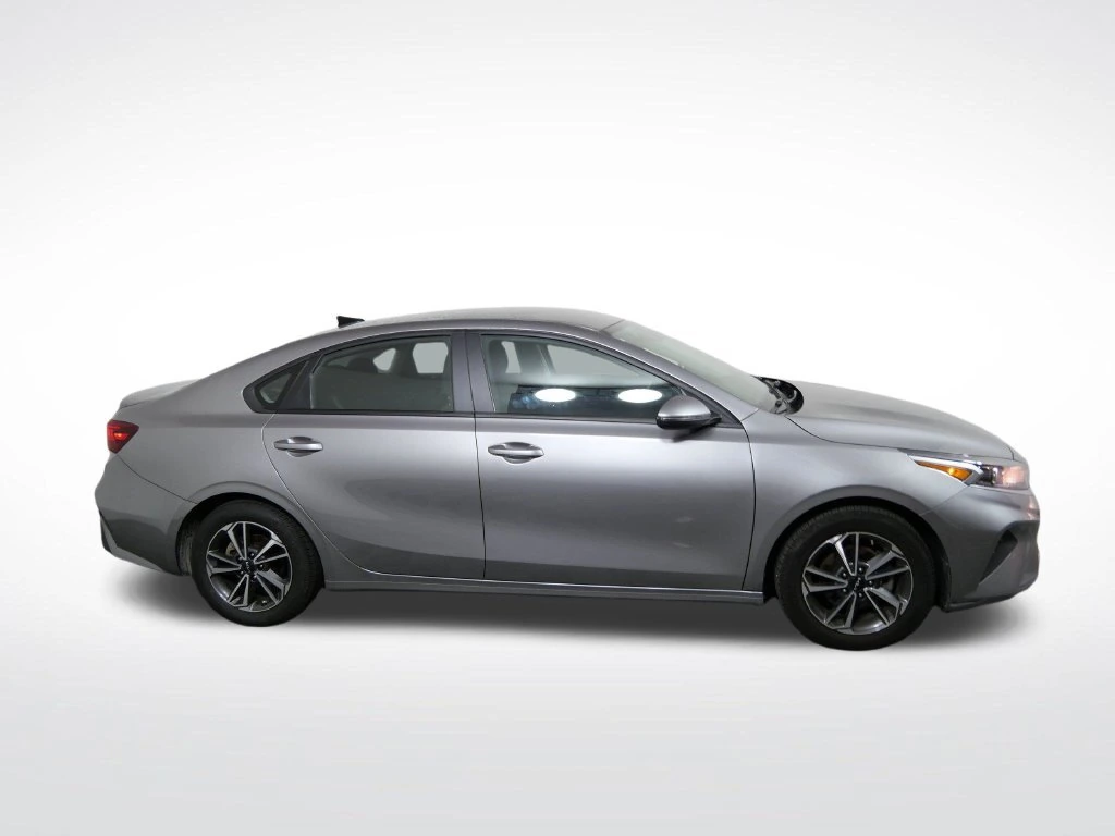 Used 2023 Kia Forte LXS with VIN 3KPF24AD7PE573976 for sale in Golden Valley, Minnesota