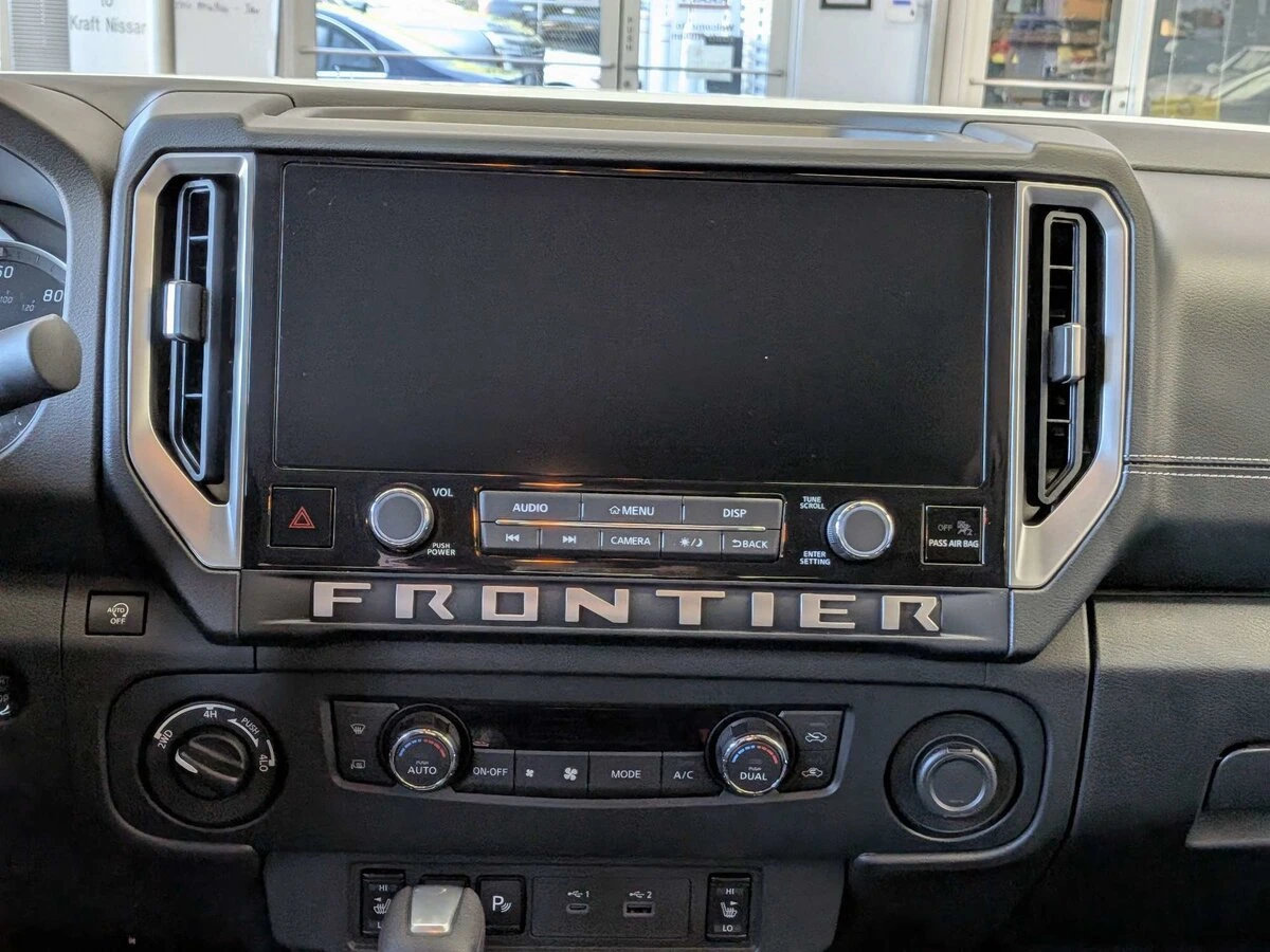 2026 Nissan Frontier SV - Photo 13