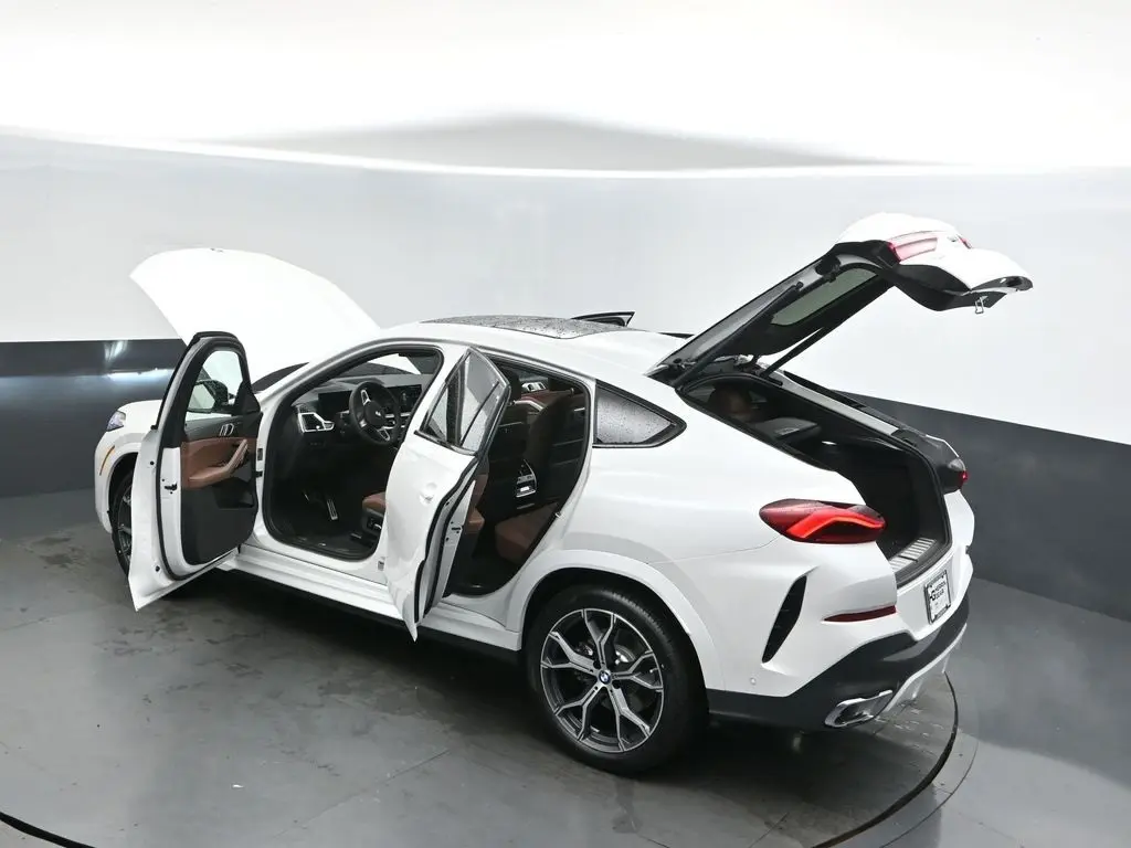 2026 Bmw X6 xDrive40i photo 2