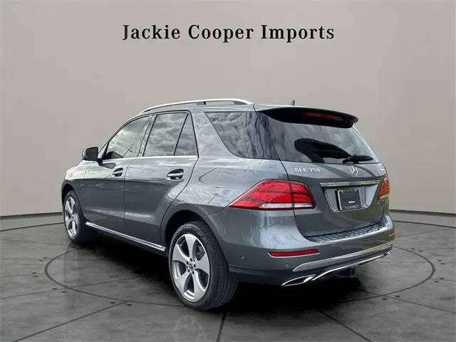 2017 Mercedes Benz GLE 350 4MATIC photo 3