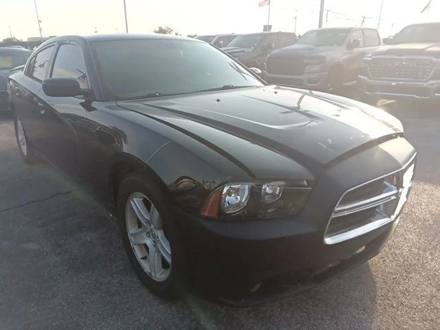 2012 Dodge Charger SE's photo
