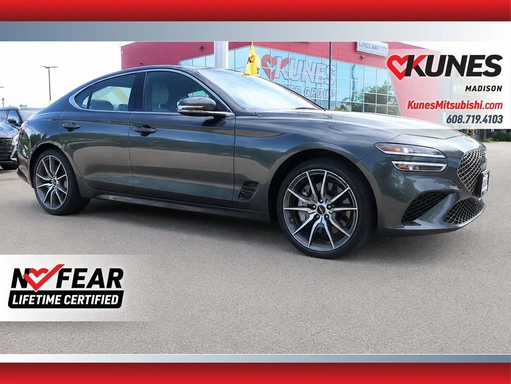 2025 GENESIS G70