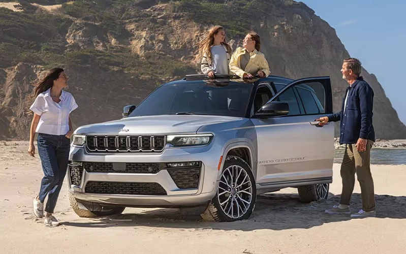 Jeep Grand Cherokee L Exterior