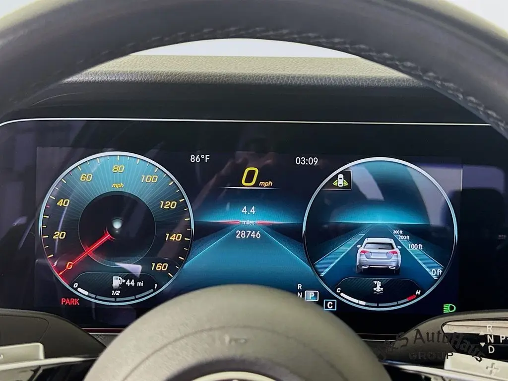 2022 Mercedes Benz E 350 photo 14