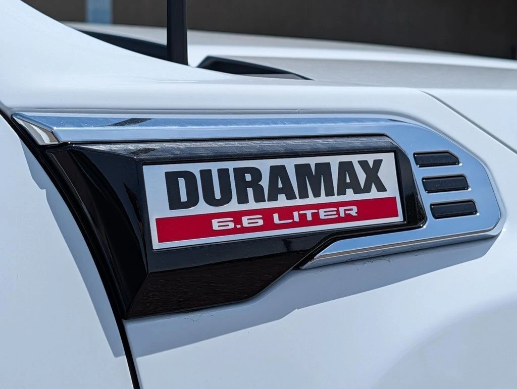 2026 GMC Sierra 3500HD Denali - Photo 17