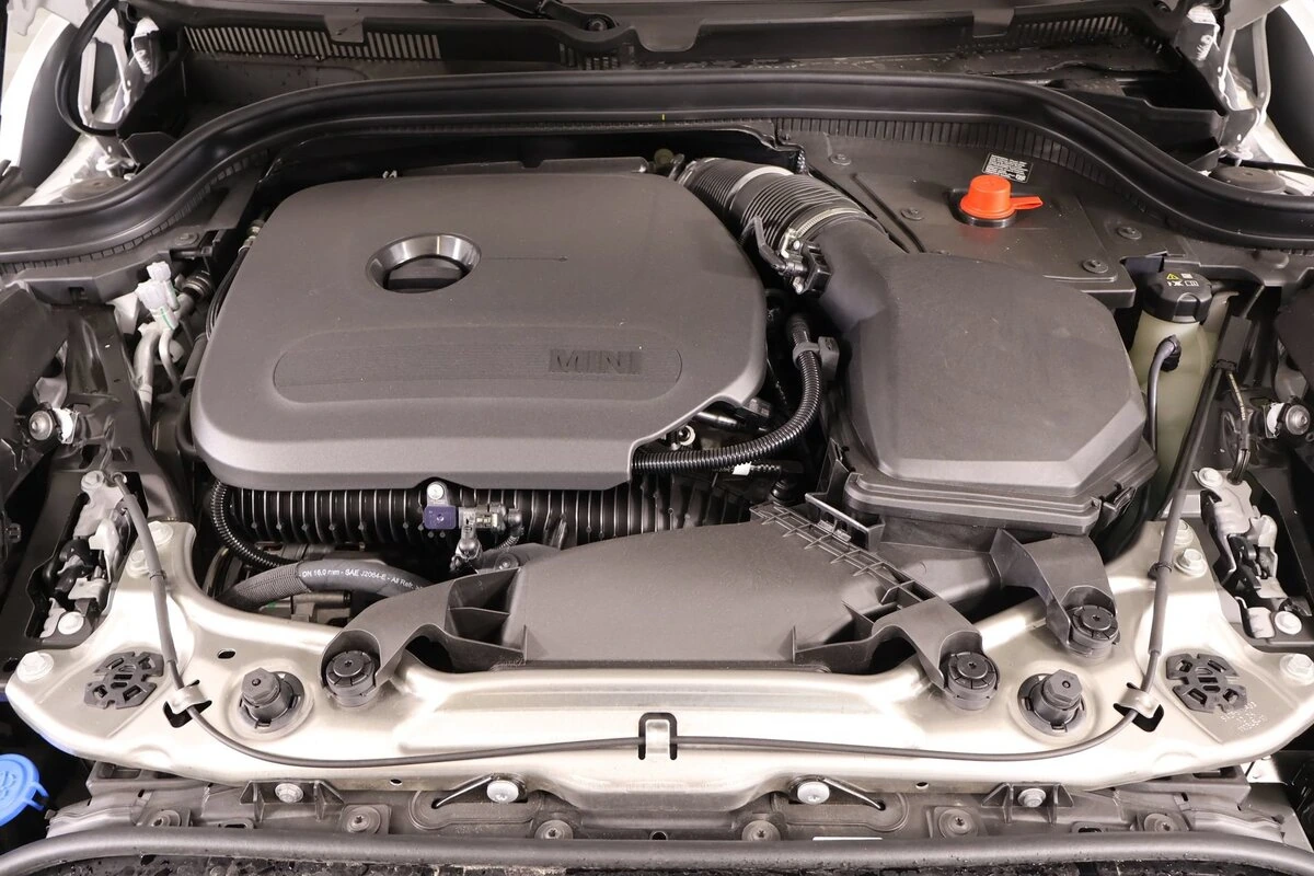 2026 MINI Hardtop 2 Door - Photo 15