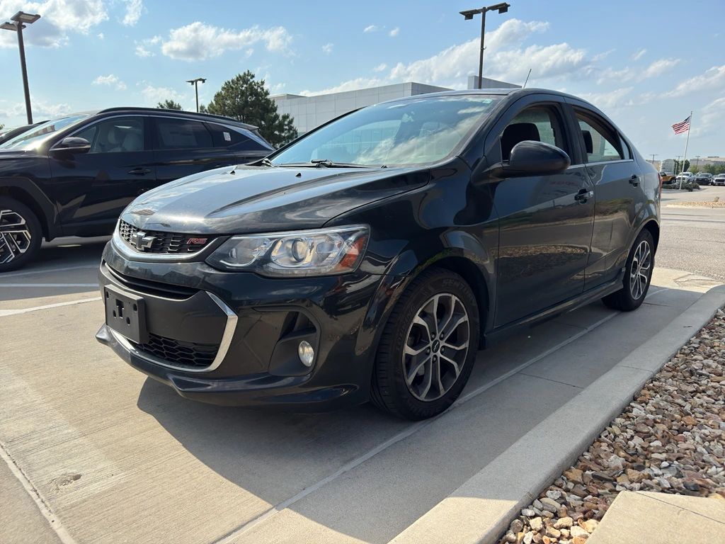2019 Chevrolet Sonic Sedan LT Automatic's photo